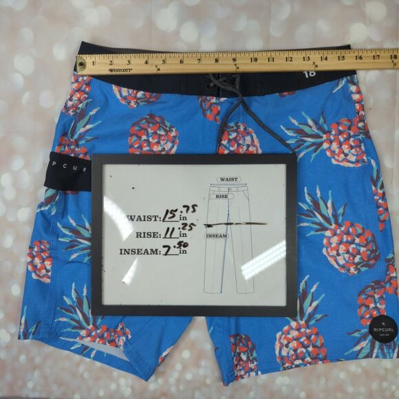 Rip Curl Boys 18 Caicos Pineapple Print Blue Boardshorts 31" Waist New - Picture 6 of 8